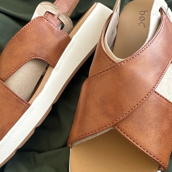 b.o.c Born Mattie’s Crisscross Slingback Women’s Faux-Leather Brown Sandals - Picture 4 of 11